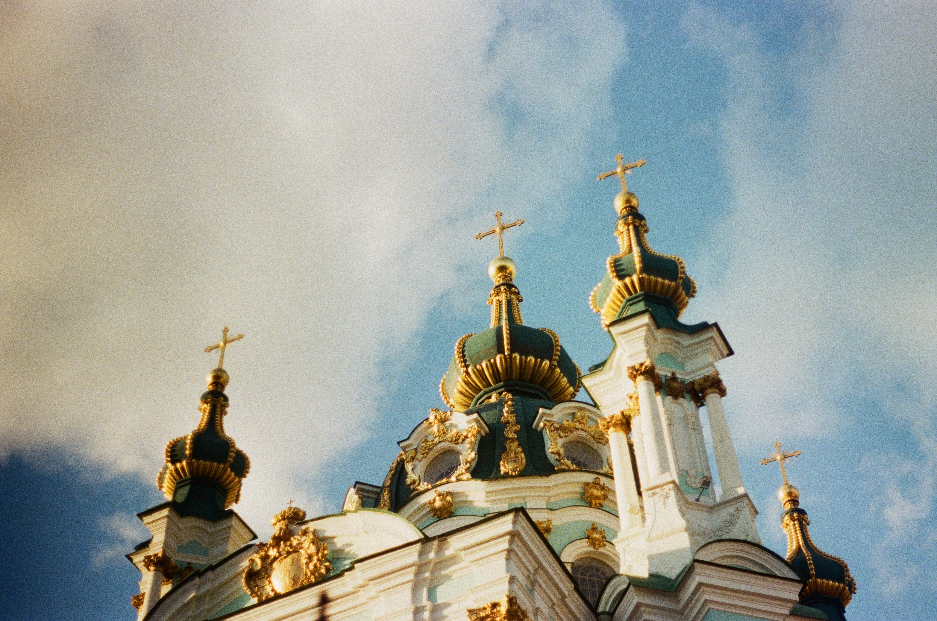Easter celebration and the ban of the moscow patriarchate in Ukraine